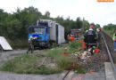 Bgld: Triebwagen kollidiert auf Bahnübergang mit Lkw