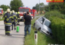 Oö: Bergung eines Minivan in Attnang-Puchheim