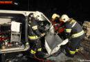 Oö: Eingeklemmte Person bei Verkehrsunfall in Traun