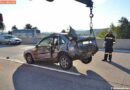 Nö: Verunfalltes Fahrzeug wird von Lkw gerammt
