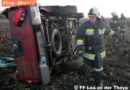 Nö: Drei Personen befreien sich selbst auf ihrem Unfallfahrzeug