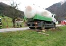 Oö: Lkw droht nach Ausweichmanöver umzukippen
