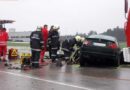 Oö: Verkehrsunfall mit eingeklemmter Person auf der B122