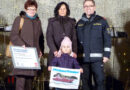 Oö: Feuerwehr erfüllt Herzenswunsch einer 4-Jährigen: Feuerwehrbootfahren!