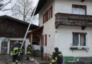 Tirol: Kurze Anfahrt bei Brand eines Kamins in Niederndorf
