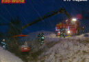 Oö: Zwei Autobergungen im Schneetreiben in Tragwein