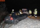Nö: Vater mit Kleinkind rettet sich aus verunfalltem Fahrzeug