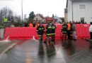 Oö: Übung mit dem mobilen Hochwasserschutzdamm
