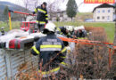 Ktn: Übung zweier Wehren von Rettungstechniken aus Pkw