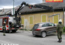 Oö: Pkw durchstieß Geländer -> Bergungseinsatz in Bad Ischl