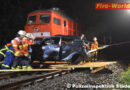 Deutschland: Trotz Halbschranken und Rotlicht Bahn gequert -> Lenker getötet