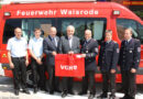 D: Versicherung spendet Rauchverschlüsse an Feuerwehr