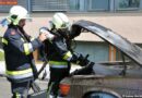 Nö: Brand im Motorraum eines Oldtimers