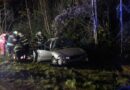 Oö: Zwei eingeklemmte Personen nach Unfall auf der B145