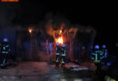 Deutschland: Hütte in Geisenhausen in Vollbrand