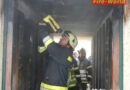 Oö: Nebengebäude-Brand im Ortszentrum von Altmünster