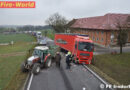 Oö: Leichtverletzter bei Kollision zwischen Lkw und Traktor bei Irndorf
