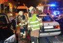 Nö: Fahrzeuglenker nach Unfall auf der B17 im Pkw eingeklemmt