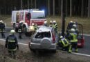 Nö: Fahrzeuglenkerin unverletzt aus verunfallten Fahrzeug befreit