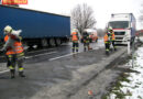 Oö: Dieselaustritt aus LKW auf der Autobahn
