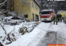 Oö: Holzpellets-Lkw-Bergung in Bad Zell