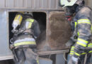 Deutschland: Großeinsatz bei Spänebunkerbrand in Vilsbiburg