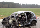 D: Frontalzusammenstoß zweier Fahrzeuge mit Todesfolge auf der LA21