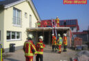 Deutschland: Drehleitereinsatz nach Unfall auf Baustelle -> Nagel in der Hand