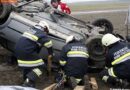 Nö: Feuerwehr rettet zwei Personen aus ihren Fahrzeugen