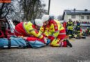Oö: Feuerwehr und Samariterbund üben gemeinsam