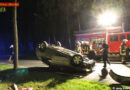 Deutschland: Pkw nach Verkehrsunfall am Dach gelandet