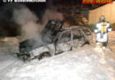 Nö: Zwei Autos in Böheimkirchen in Vollbrand -> Von gescheiterten Dieben angezün