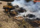 Nö: Feuerwehr Vösendorf löscht brennende Strohballen