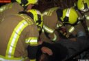 Nö: Wohnwagengespann bei Unfall in Vollbrand