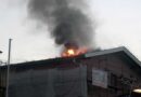Nö: Durchzündung bei Dachstuhlbrand in Mauerkirchen