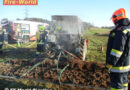 Nö: Traktorbrand auf einem Feld in Dreistetten