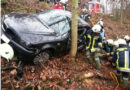 Oö: Lenker nach Unfall bei Garsten über die Rückbank gerettet