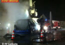 Stmk: Autobrand am „Kunstwerk Crash“ am Hauptplatz von Leibnitz