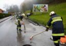 Oö: Fahrzeug beschädigt sich bei Unfall die Ölwanne