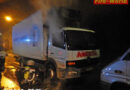 Wien: Lkw brannte im Fahrerhaus