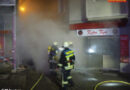 Bayern: Großflächige Rauchausbreitung bei Gaststättenbrand in Augsburg