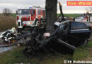 Nö: Baum steckt bis zur Mitte in Pkw -> Person bei Unfall getötet