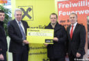Nö: 1000 € Spende von der Raiffeisenbank – Ankauf eines Defibrillators