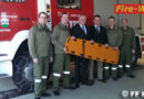 Oö: Raiffeisenbank spendet Spineboard für die Feuerwehr Hipping