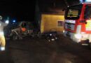 Ktn: Feuerwehr rettet Fahrzeuglenker aus seinem Pkw