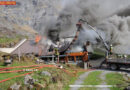 Schweiz: Alphütte brennt -> Feuerwehr kommt mit Hubschrauber