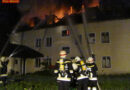 Oö: Dachstuhl-Vollbrand in unbewohntem Mehrparteienhaus in Laakirchen