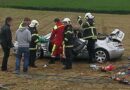 Nö: Feuerwehr befreit nach Unfall eine Person aus Fahrzeug