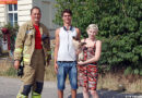 Nö: Katze von der Feuerwehr vom Baum gerettet