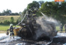 Oö: Landwirtschaftliches Gerät auf Feld in Vollbrand